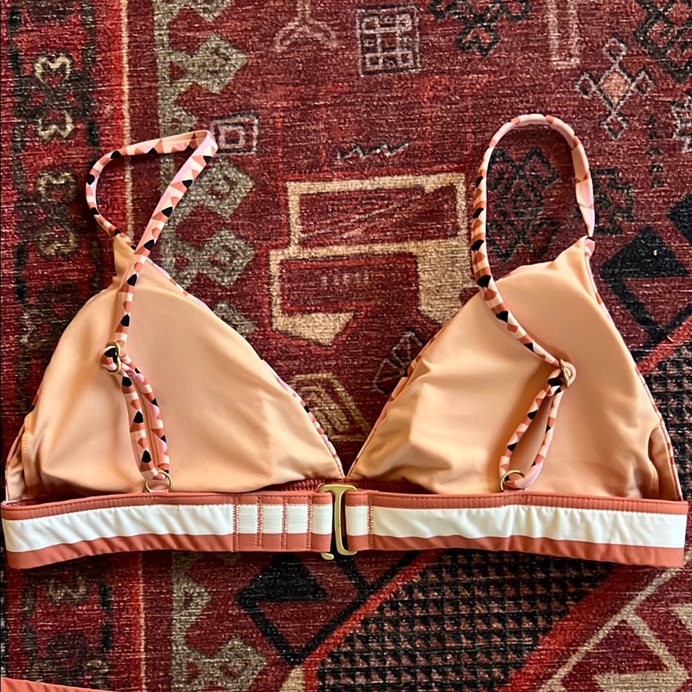 Pink Textured Bikini Set - Picture 4 of 4
